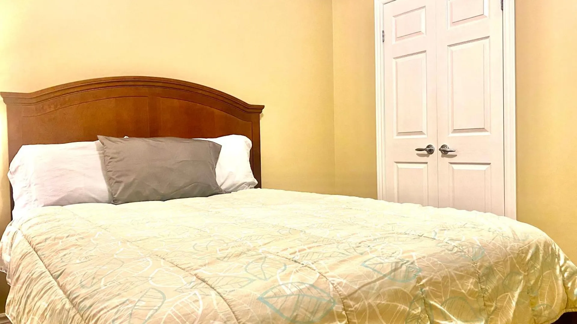 Quarto em Acomodações Particulares Nice Bedrooms In North York, Ontario Toronto